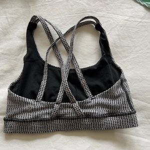 Lululemon sports bra size 2